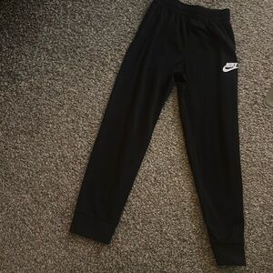 ✨Nike Joggers Size 7